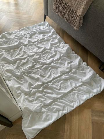 Dekbed 130 x 180b in goede staat! Voor kinderbed. beschikbaar voor biedingen