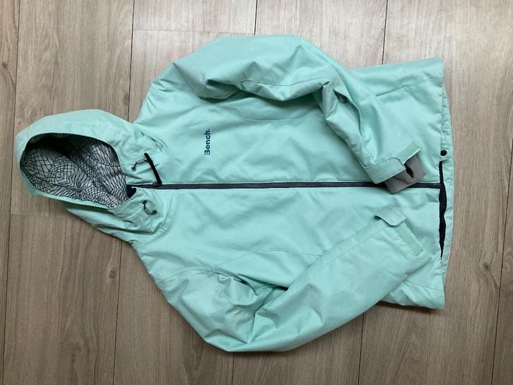 Wintersport dames ski/snowboard jas, Kleding | Dames, Wintersportkleding, Gedragen, Jack, Maat 38/40 (M), Ophalen of Verzenden