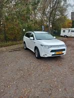 Mitsubishi Outlander 2.0 Dohc Mivec Phev 203pk 4WD CVT 5P, Auto's, 1998 cc, Outlander, Zwart, 4 cilinders