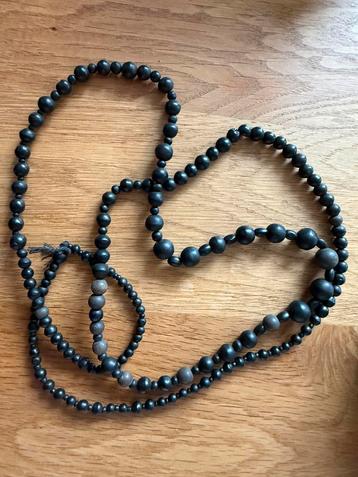 Antieke houten rouwketting beschikbaar voor biedingen