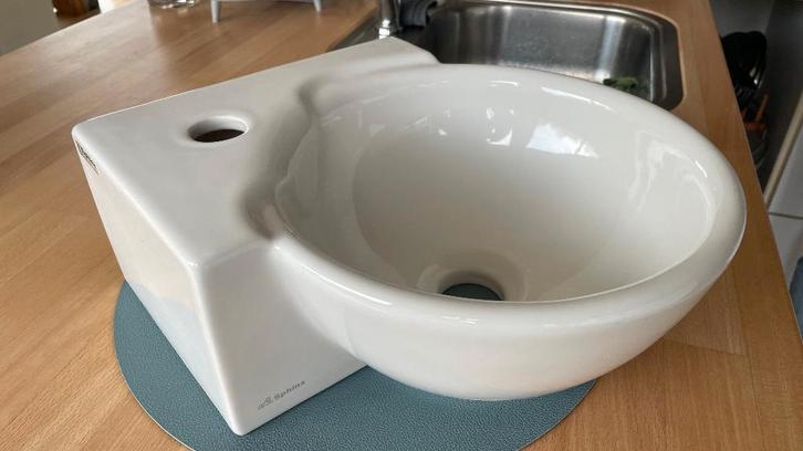 Fontein hoek Sphinx compact Antibes, Doe-het-zelf en Verbouw, Sanitair, Zo goed als nieuw, Toilet, Steen, Ophalen