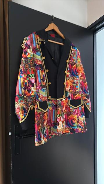 zeer nette catnavals jas xxl beschikbaar voor biedingen