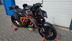 Ktm Superduke 1390 EVO R met veel EXTRA'S  km's 2440, Motoren, Particulier, Naked bike
