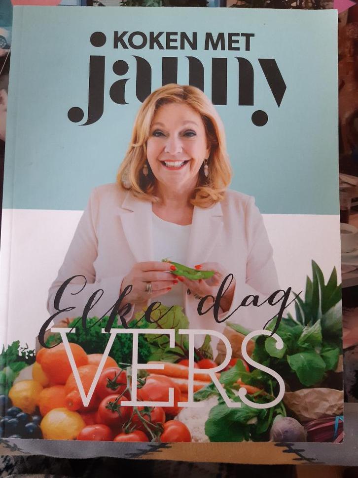 Koken met janny:elke dag vers.janny van der heijden.Paperbac, Boeken, Kookboeken, Gelezen, Nederland en België, Ophalen