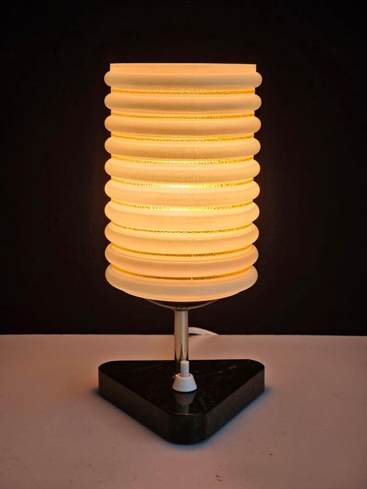 Vintage "Angelo Lelii" 50/60 er jr. design tafellamp., Antiek en Kunst, Curiosa en Brocante, Ophalen of Verzenden