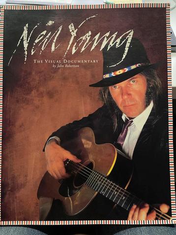 Neil Young: The Visual Documentary - John Robertson beschikbaar voor biedingen