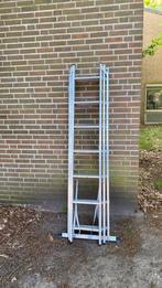 Ladder 4,29m hoog, Doe-het-zelf en Verbouw, Ladders en Trappen, Ophalen, Gebruikt