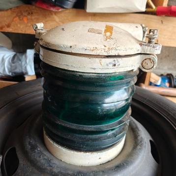 Brons oud scheepslicht groen stuurboord schip beschikbaar voor biedingen