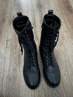 Zwarte veter laarzen, Ophalen of Verzenden, Zo goed als nieuw, Zwart, Hoge laarzen