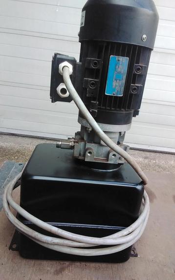 Hydraulische powerpack beschikbaar voor biedingen