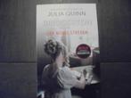 Bridgerton, een Nobel Streven, Julia Quinn, Ophalen of Verzenden, Zo goed als nieuw, Nederland