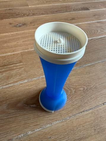 Tupperware poedersuiker molen strooier beschikbaar voor biedingen