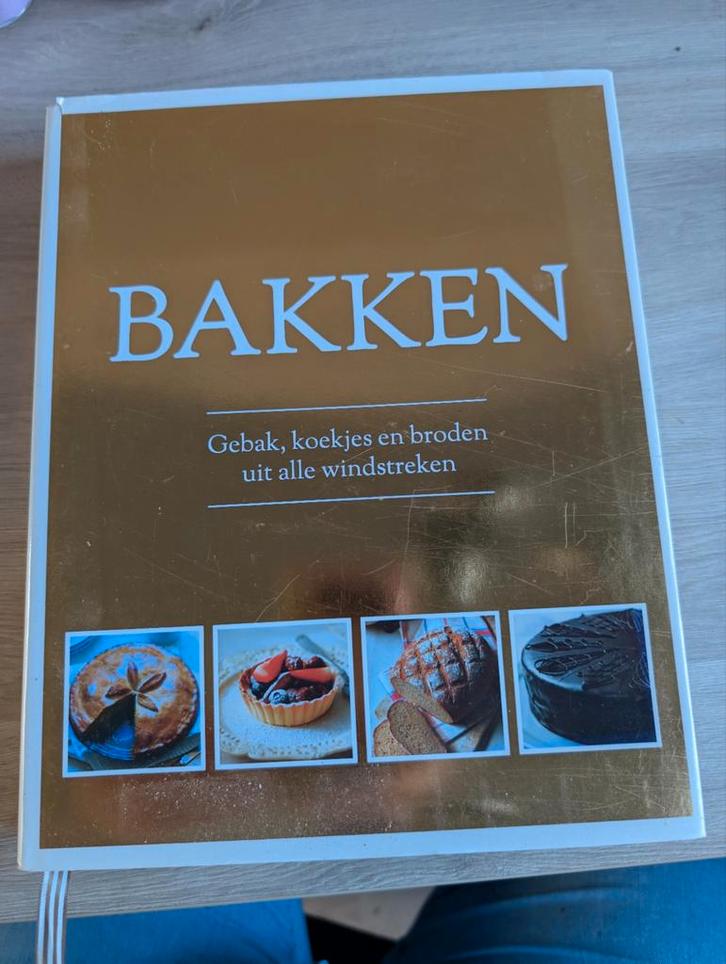 Bakken: Gebak, koekjes en broden, Boeken, Kookboeken, Zo goed als nieuw, Taart, Gebak en Desserts, Overige gebieden, Ophalen of Verzenden