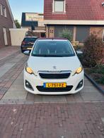 Peugeot 108 1.2 12V VTI 82PK 5DR 2015 Wit, Voorwielaandrijving, Stof, 1199 cc, 840 kg