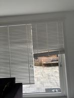 Houten jaloezieën 50 mm, Huis en Inrichting, Stoffering | Gordijnen en Lamellen, Ophalen of Verzenden, Zo goed als nieuw, 200 cm of meer
