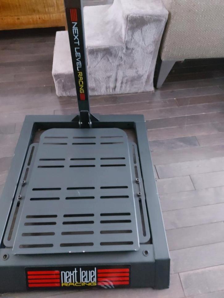 Next Level Racing Voetpedaal Platform, Spelcomputers en Games, Spelcomputers | Overige Accessoires, Gebruikt, Ophalen of Verzenden