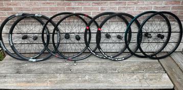 Race en gravel wielsets steekas fulcrum, Vision, Velo X beschikbaar voor biedingen