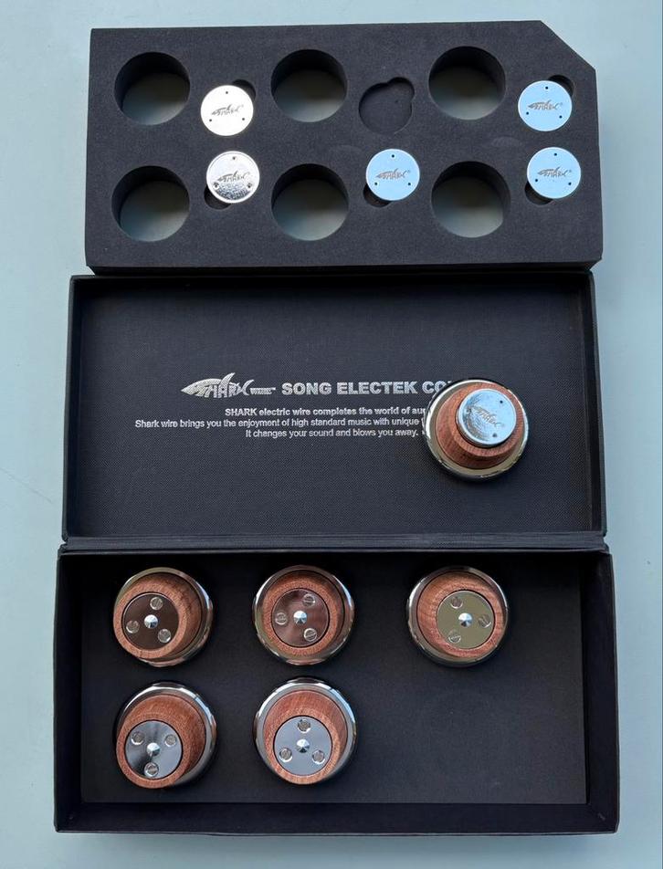 Shark wire spikes, Audio, Tv en Foto, Versterkers en Receivers, Nieuw, Stereo, Overige merken, Ophalen of Verzenden