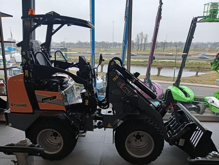 Giant G1500 HD ( DEMO ) shovel, Zakelijke goederen, Machines en Bouw | Kranen en Graafmachines, Wiellader of Shovel