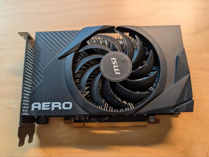 Radeon RX 6400 Aero - Goede videokaart!, Computers en Software, Videokaarten, Gebruikt, AMD, PCI-Express 4.0, GDDR6, HDMI, DisplayPort