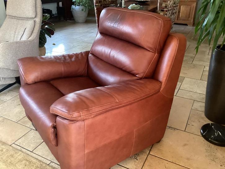Relaxstoel Lederland, Huis en Inrichting, Fauteuils, Zo goed als nieuw, Leer, 75 tot 100 cm, 75 tot 100 cm, Ophalen