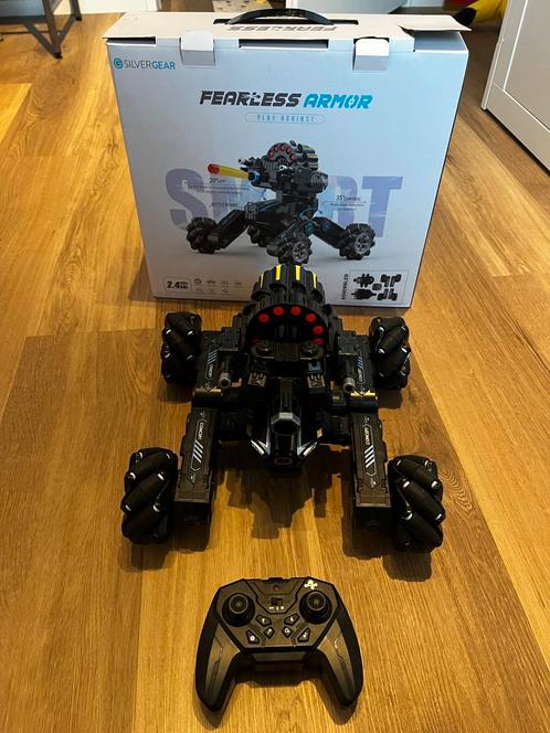 Silvergear Fearless Armor, Hobby en Vrije tijd, Modelbouw | Radiografisch | Auto's, Zo goed als nieuw, Auto offroad, Elektro, Ophalen of Verzenden