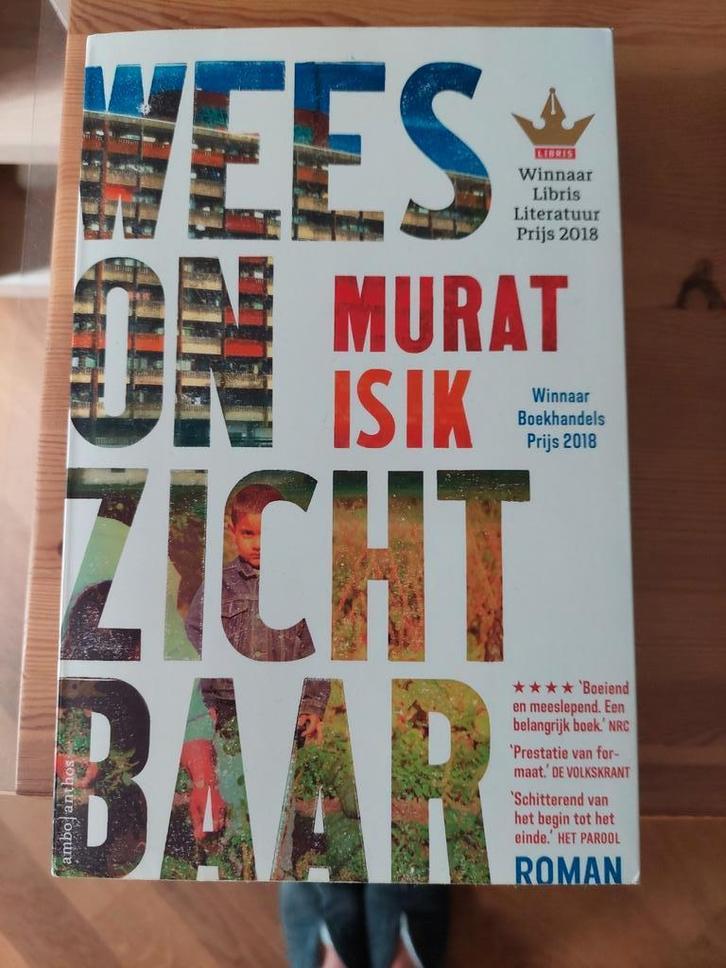 Murat Isik - Wees onzichtbaar, Boeken, Literatuur, Zo goed als nieuw, Nederland, Ophalen of Verzenden