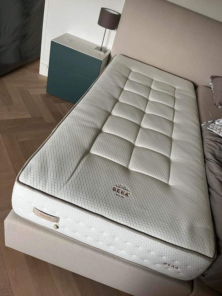 Beka matras - 220 x 100, Huis en Inrichting, Slaapkamer | Matrassen en Bedbodems, Zo goed als nieuw, 220 cm, Eenpersoons, Ophalen
