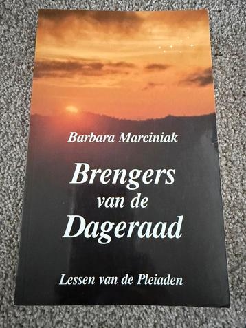Brengers van de dageraad - Barbara Marciniak beschikbaar voor biedingen