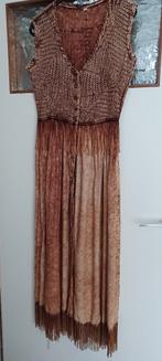 jurk met franjes, Kleding | Dames, Jurken, Maat 38/40 (M), Bruin, Ophalen of Verzenden, Zo goed als nieuw