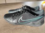 Nike indoor schoenen zwart Maat 44, Kleding | Heren, Schoenen, Nike, Ophalen of Verzenden, Zo goed als nieuw, Sportschoenen