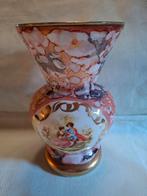 Victoriaanse porseleinen vaas 19 cm hoog, Antiek en Kunst, Verzenden