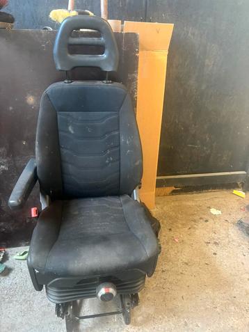 Geveerde stoel Iveco Daily / Bijrijdersbank Ducato Boxer beschikbaar voor biedingen