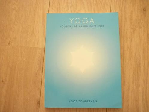Koos Zondervan - Yoga volgens de Kashmirmethode, Boeken, Esoterie en Spiritualiteit, Zo goed als nieuw, Instructieboek, Meditatie of Yoga
