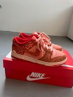 Nike Dunk Low Winter Solstice 38,5, Oranje, Ophalen of Verzenden, Sneakers of Gympen, Zo goed als nieuw