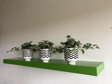 2x IKEA LACK wandplanken groen – 110 x 26 cm beschikbaar voor biedingen