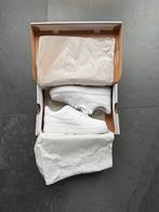 Nike Air Force 1, Wit, Nieuw, Ophalen of Verzenden, Sneakers of Gympen