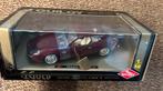 Aston Martin DB 7 Guiloy 1:18, Hobby en Vrije tijd, Modelauto's | 1:18, Ophalen of Verzenden, Zo goed als nieuw, Overige merken
