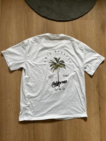 T-shirt beschikbaar voor biedingen