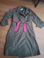 Musy Muse Trenchcoat Khaki met Roze Accenten - Mt S/M, Beige, Ophalen of Verzenden, Zo goed als nieuw, Maat 36 (S)