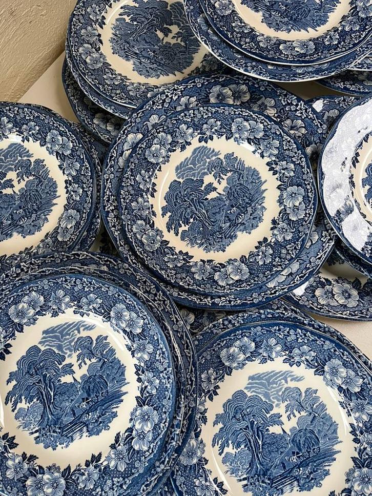 8 persoons Engels servies - Enoch Wedgwood Tunstall, Huis en Inrichting, Keuken | Servies, Zo goed als nieuw, Ophalen