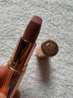 Charlotte Tilbury Matte Revolution English Beauty, Sieraden, Tassen en Uiterlijk, Uiterlijk | Cosmetica en Make-up, Ophalen, Zo goed als nieuw