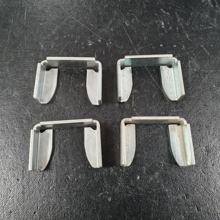 4x Ahrend Stavast metalen schappendragers, plankendragers,, Doe-het-zelf en Verbouw, IJzerwaren en Bevestigingsmiddelen, Gebruikt