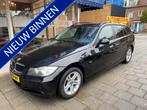 BMW 3 Serie Touring 318i Business Line NL AUTO/CLIMA/NAVI/NW, Achterwielaandrijving, Zwart, Handgeschakeld, 1405 kg