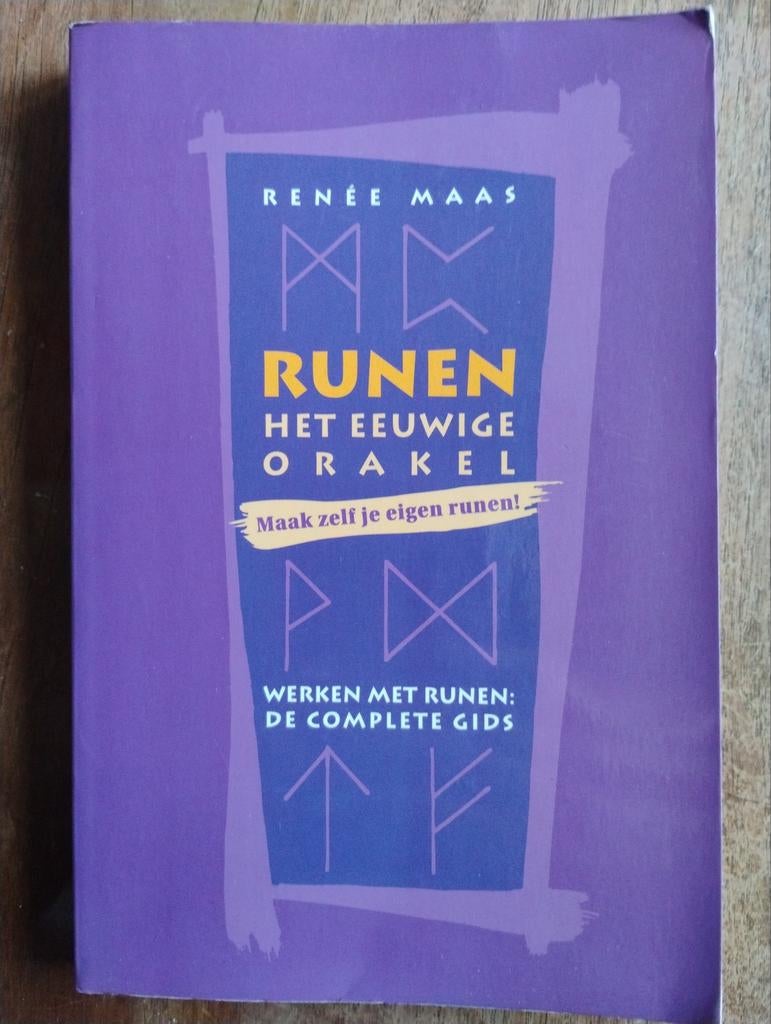 Runen: Het Eeuwige Orakel - Complete Gids, Boeken, Esoterie en Spiritualiteit, Gelezen, Achtergrond en Informatie, Spiritualiteit algemeen