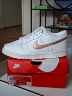 Nike Dunk Low White Pink maat 37.5, Wit, Nike, Nieuw, Ophalen of Verzenden