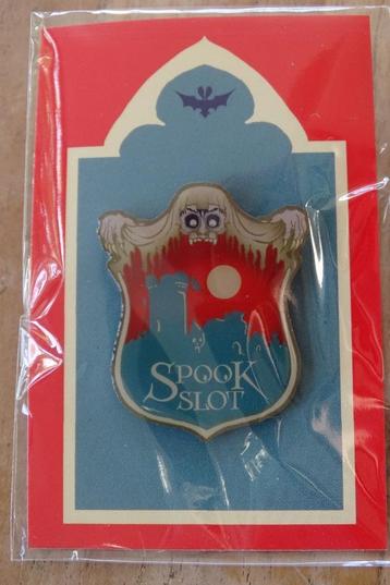 Lotje van fan made pins en buttons van spookslot, Efteling beschikbaar voor biedingen