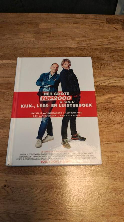 Het Grote Top 2000 a Gogo kijk-, lees-, en luisterboek, Boeken, Overige Boeken, Zo goed als nieuw, Ophalen of Verzenden