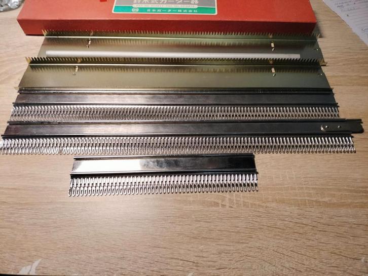 Suzuki Garter bar voor oa Brother, Hobby en Vrije tijd, Breien en Haken, Ophalen of Verzenden