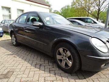 Mercedes E 220 CDI bj 2004 typ 211 Aut 4 deurs voor demontag beschikbaar voor biedingen